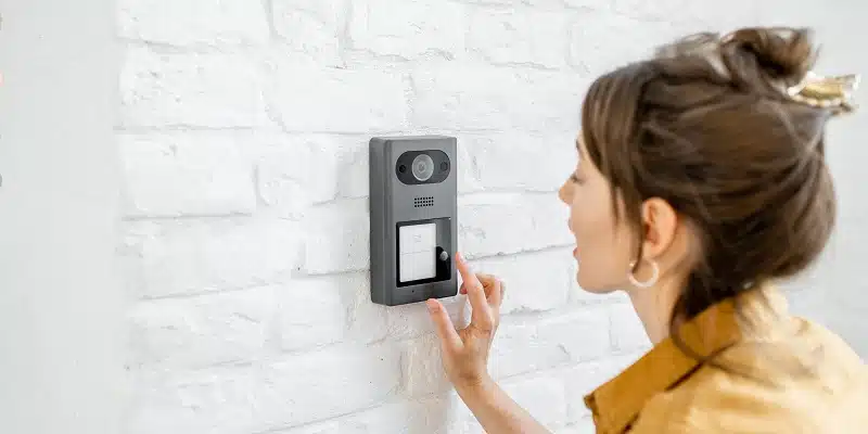 Interphone sans fil ou filaire quel modèle choisir pour votre logement