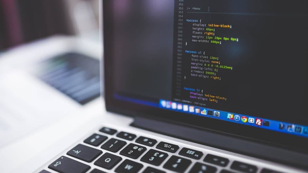 Pourquoi préparer un Master informatique à Lille ?